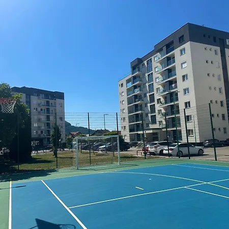 Ados Apartman